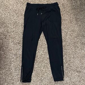 🌙 Zyia Black Zippered Joggers